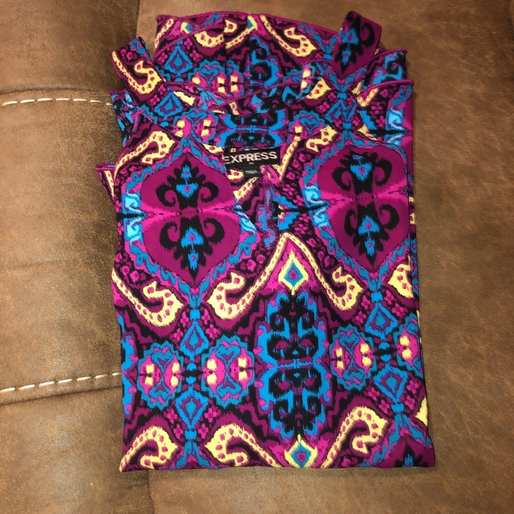 2/$10🛍Express Tank Top